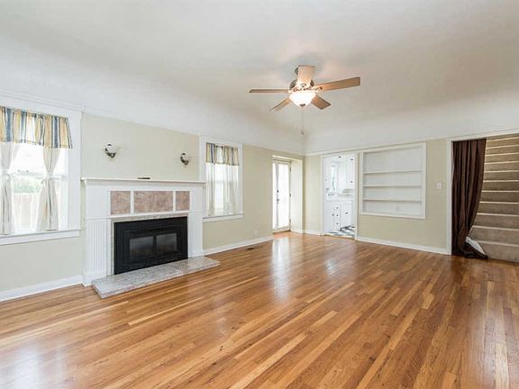 5th image of 448 E Cornell Ave