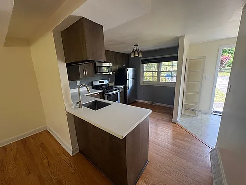 19 Hemlock Cir Photo 1