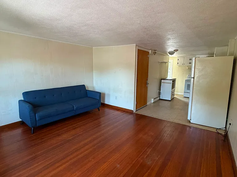 1187 Putnam Pike #2R — Photo 2