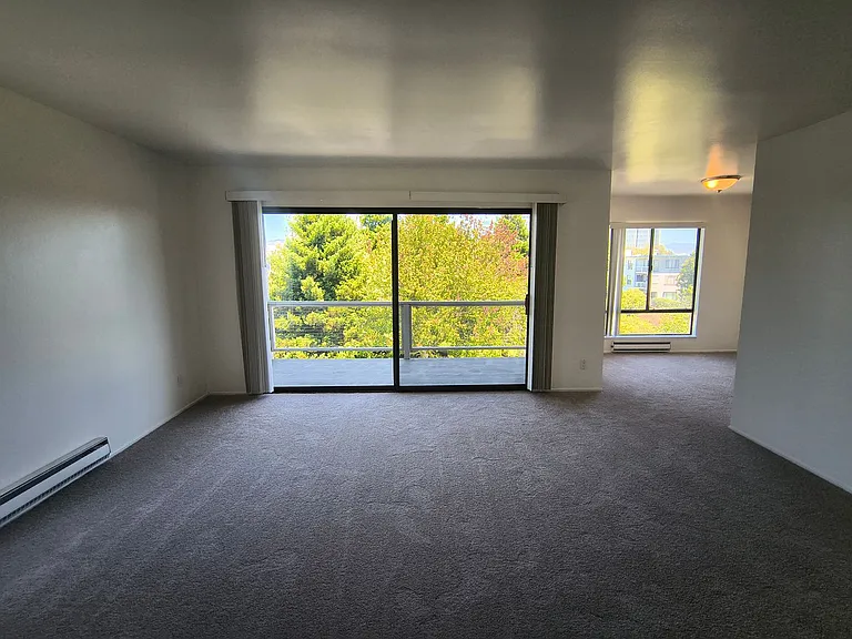 5 Commodore Dr #412 — Photo 37