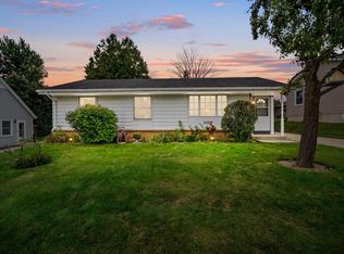 614 Robin St, West Bend, WI 53090