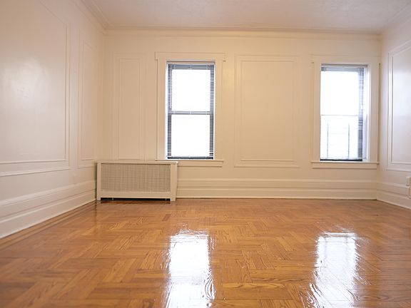 3rd image of 266 4th Ave APT 26B