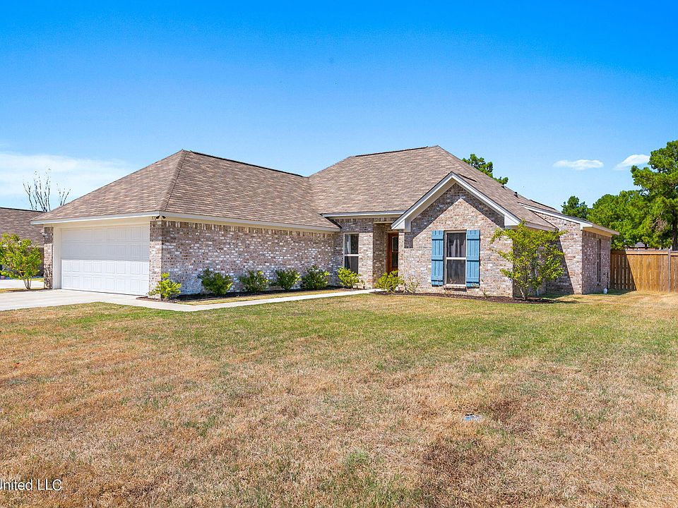 1st image of 572 Westfield Dr