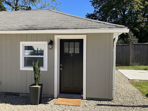 2nd image of 194 High Ridge Ave #3