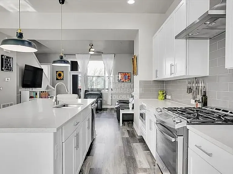7040 W Alaska Dr — Photo 5
