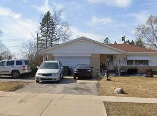 5389 S 51st St, Greendale, WI 53129