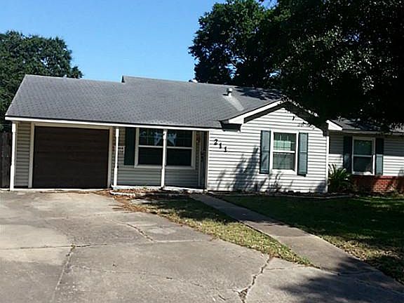 2nd image of 211 Ronald Cir