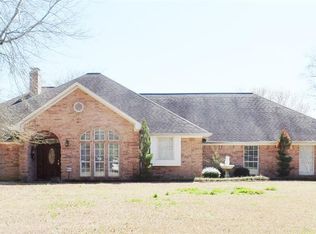 2013 Okeefe Rd, Jacksonville, TX 75766
