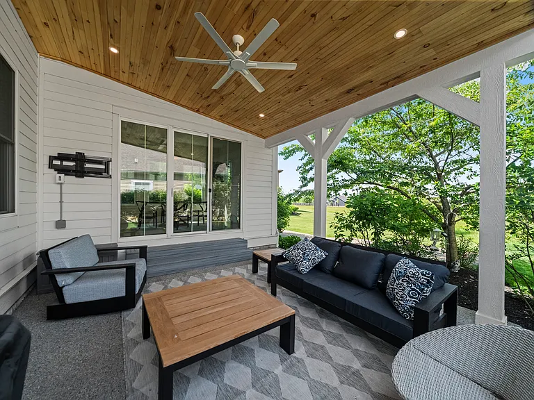 10420 Pagoda Way — Photo 19