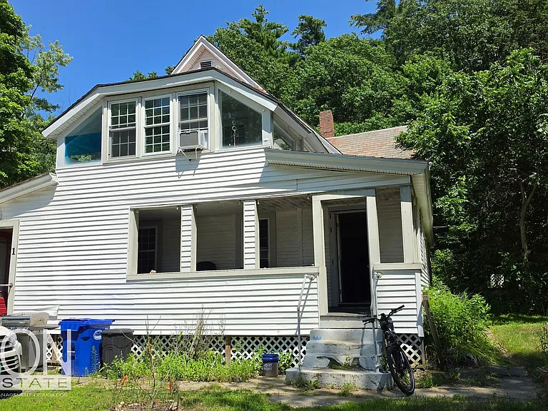 282 Ethan Allen Pkwy #1 — Photo 22