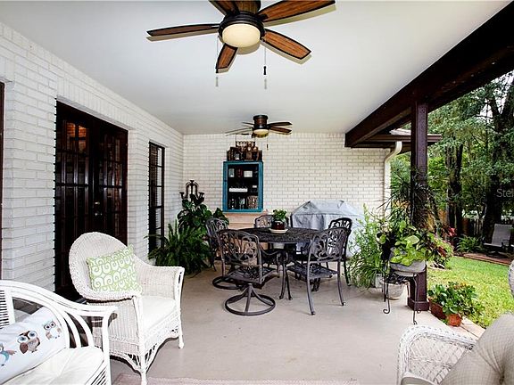 5th image of 2538 Laurelwood Ln