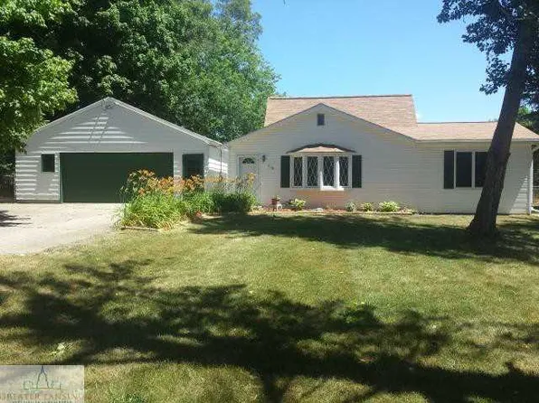 205 E Quincy St, Dimondale, MI 48821