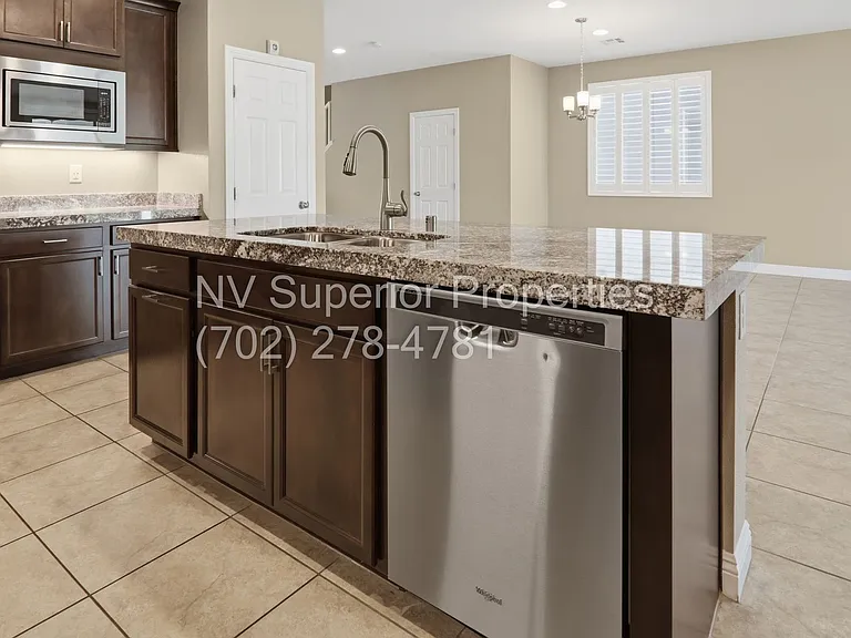 4627 Chestnut Tiger St — Photo 23