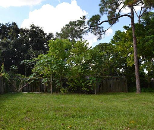 4th image of 6452 Alexander Rd