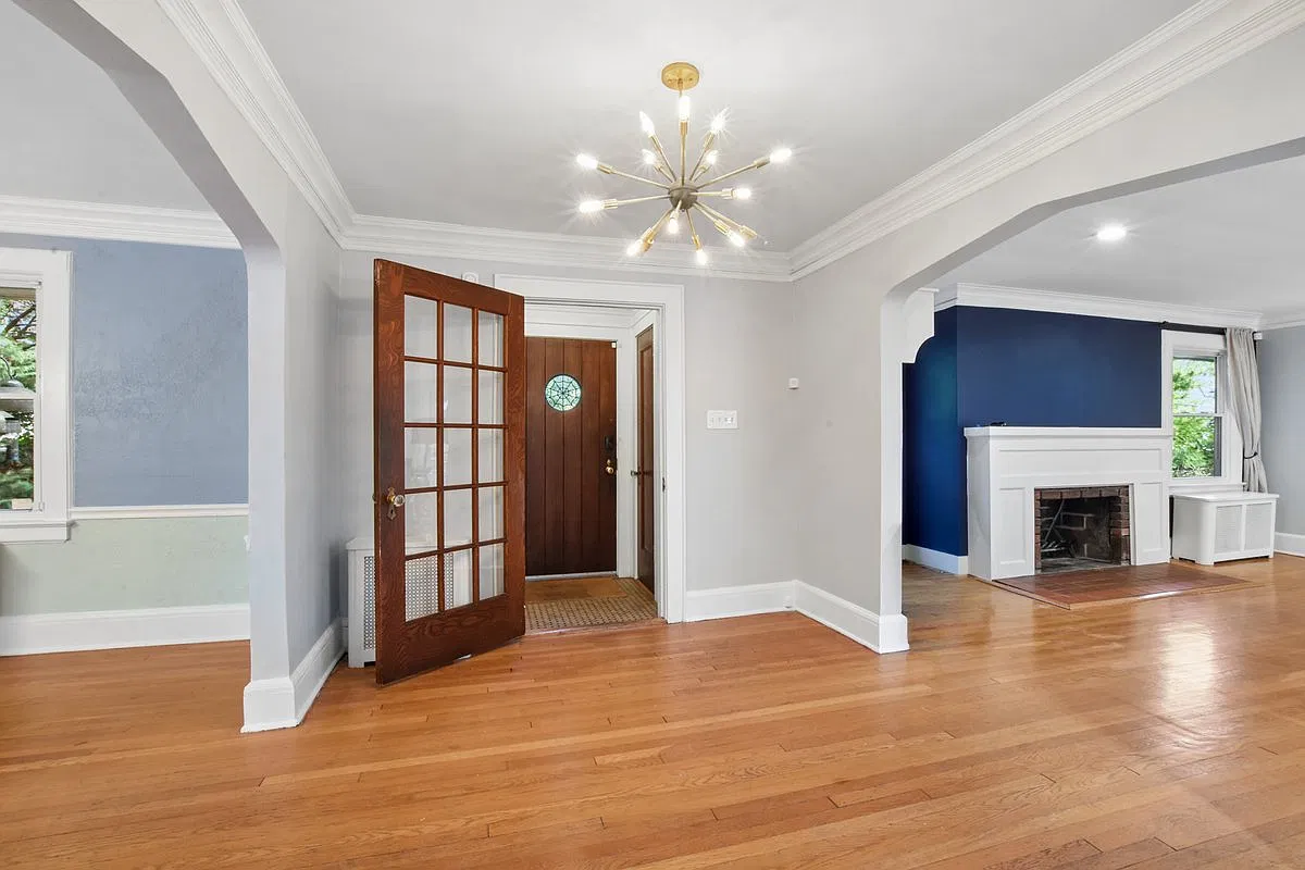 4 bed, 2642 sqft, $7,250 — Photo 3
