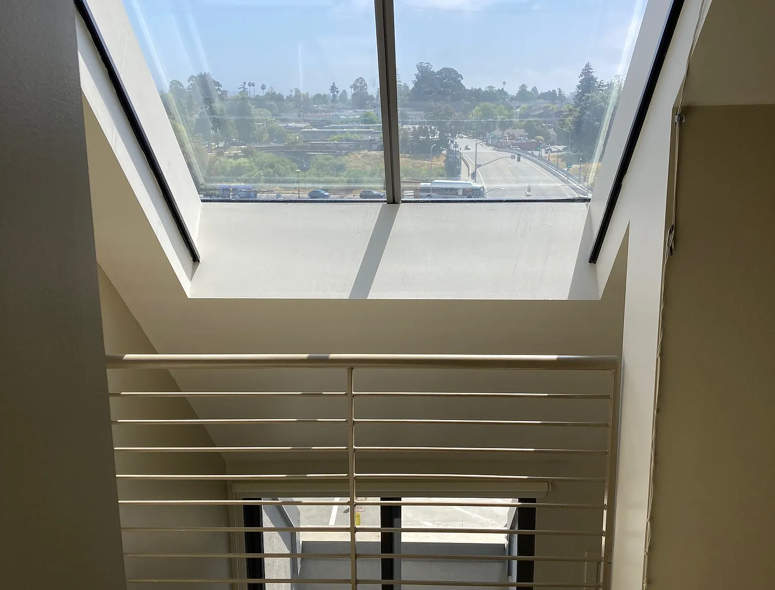 1 bed, 848 sqft, $3,999 — Photo 4