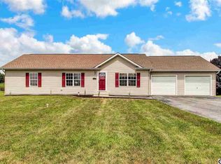 35 Shepherd Rd, Newville, PA 17241
