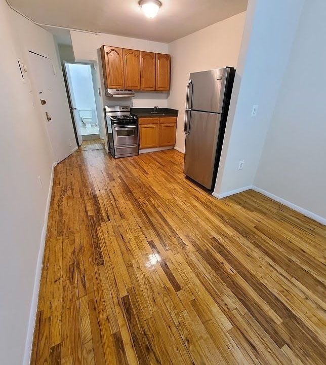1st image of 347 W 16th St APT 2