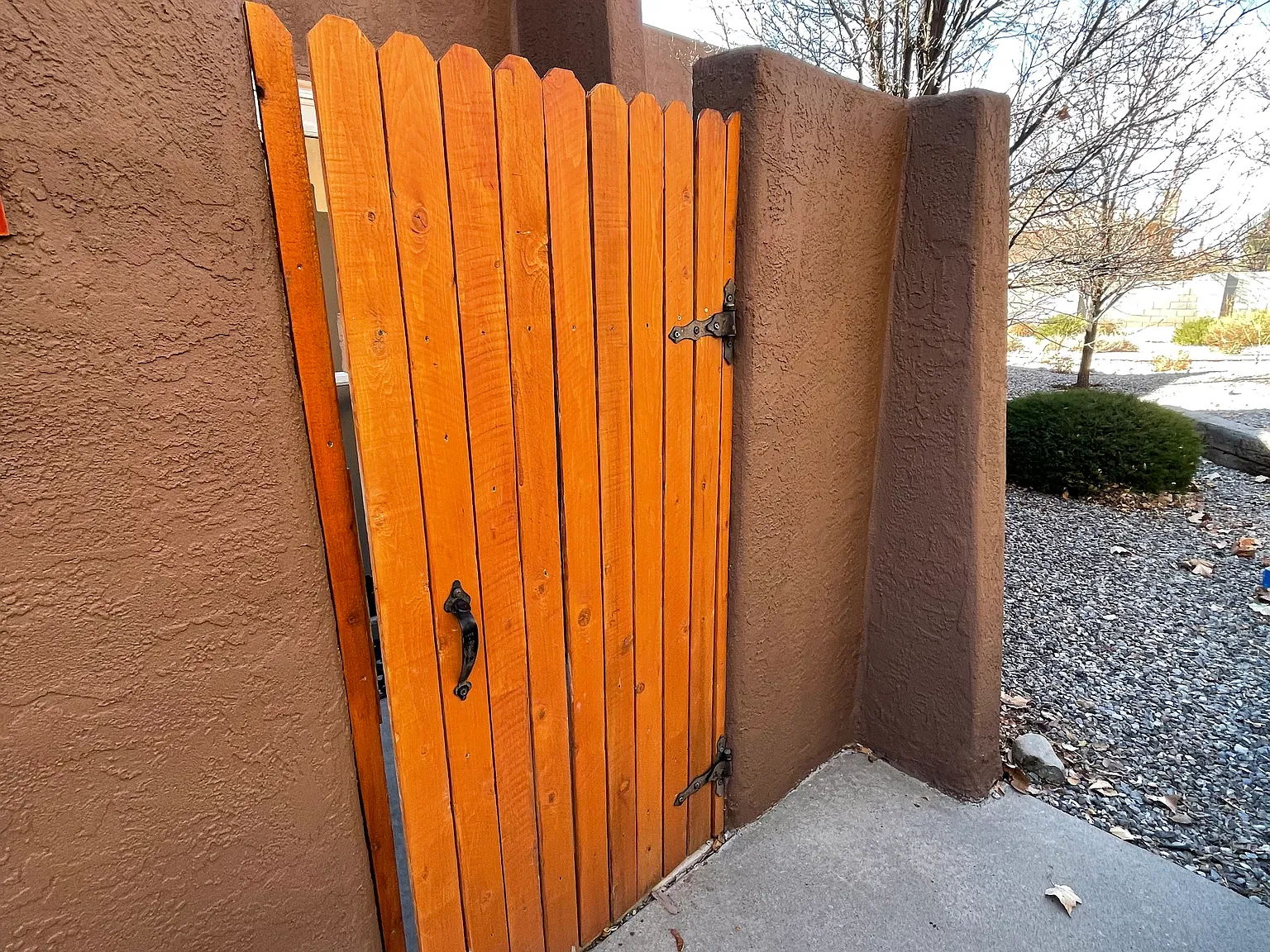 2 bed, 1.5 bath, 1100 sqft, $1,800 — Photo 2