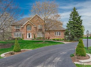 25271 N Dante Dr, Lake Zurich, IL 60047