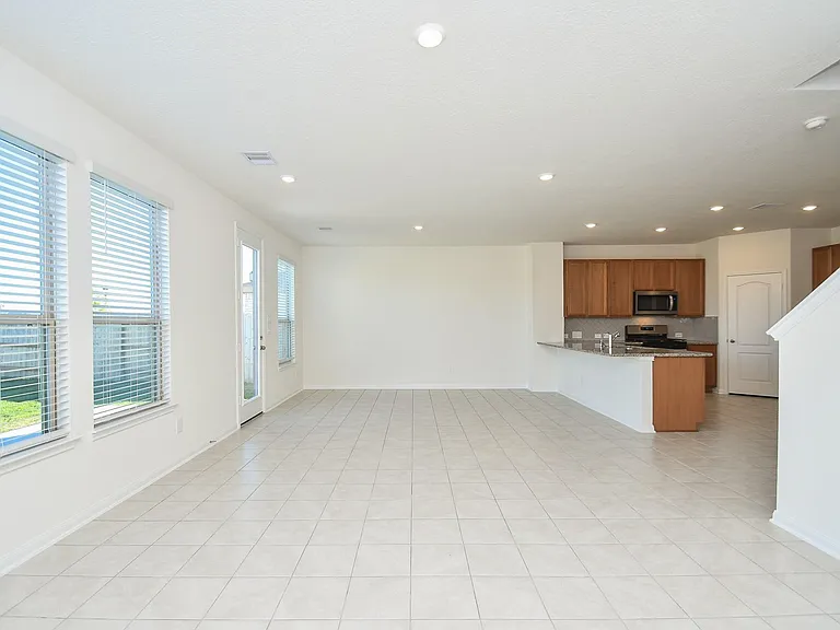 8138 Leisure Point Dr — Photo 21