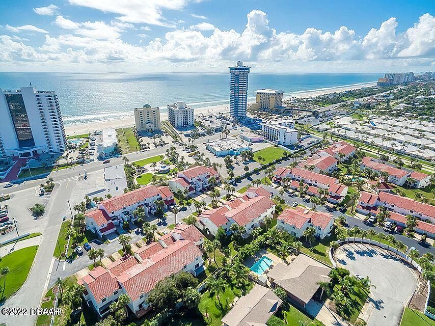 1st image of 256 Florida Shores Blvd