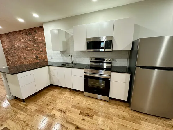 66 Chatham St #6, Worcester, MA 01609