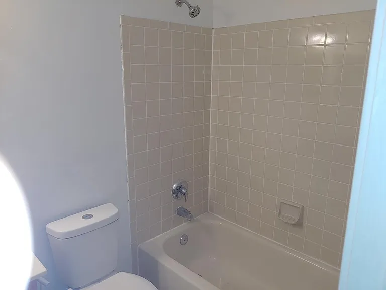 8915 Oxley Forest Ct — Photo 12