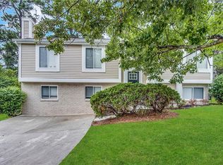 2039 Raintree Pl, Lithonia, GA 30058