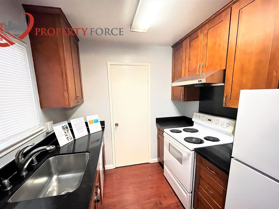 1st image of 1619 Oxford St #3