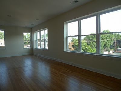 1st image of 2643 N Fairfield Ave APT 2