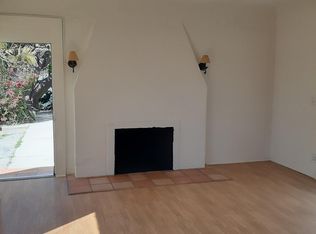 138 Entrada Dr APT 4, Santa Monica, CA 90402