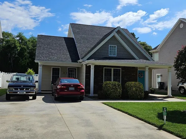 509 Capstone Dr, Lynchburg, VA 24502