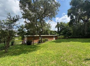 18225 SE 22nd Pl, Silver Springs, FL 34488