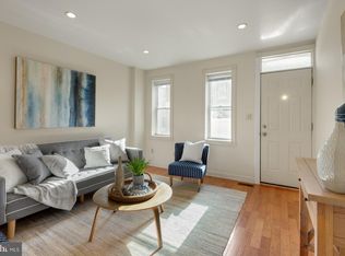 2618 Almond St, Philadelphia, PA