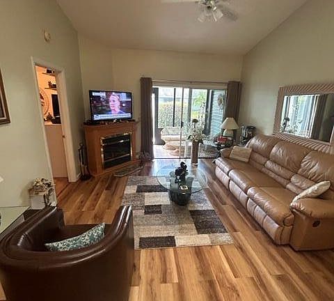 4th image of 3805 Island Club Circle E