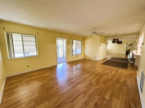 102 Lake Pine Circle #D-2, Greenacres, FL 33463