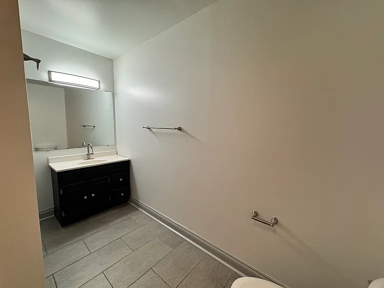 Delaware Lofts — Photo 12