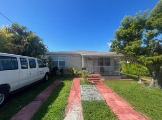 3070 SW 16th Ter, Miami, FL 33145