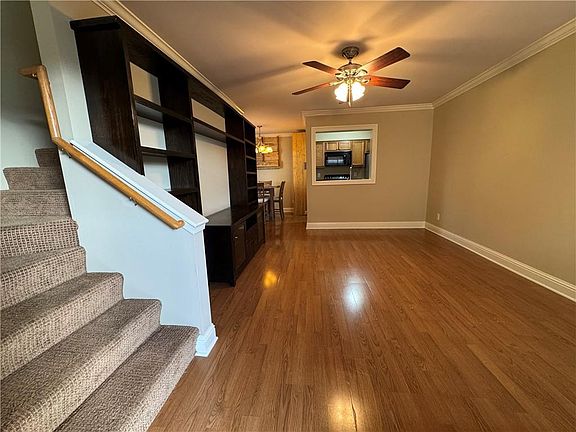 2nd image of 2601 Metairie Lawn Dr #219
