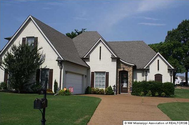 1st image of 3795 Park Creek Dr