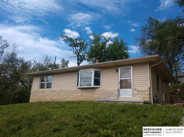 516 N 7th St, Plattsmouth, NE 68048