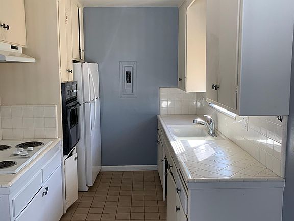5th image of 7743 Bright Ave APT H