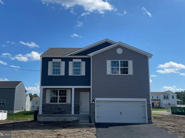 18 Tradewinds Ave, Barnegat, NJ 08005