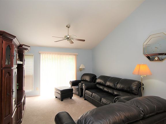 3rd image of 5347 Millstone Ct Unit 7D