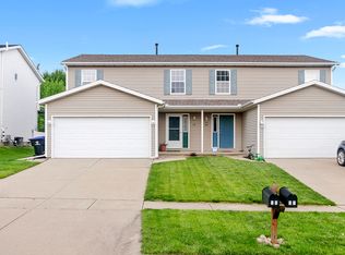 18 Rounds Rd, Bloomington, IL 61704