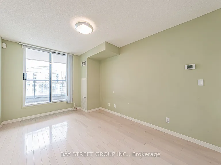 23 Hollywood Ave #3802 — Photo 22
