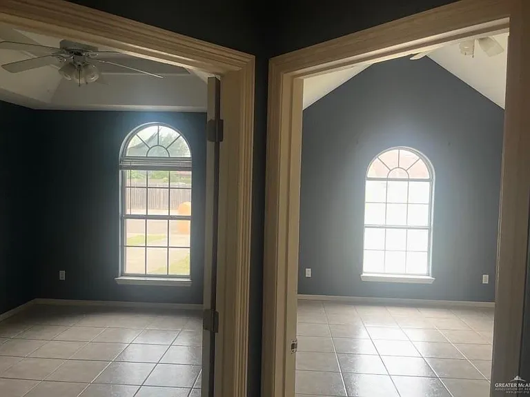1808 Yellowbrick Rd — Photo 10