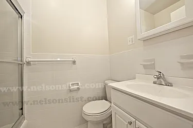 Rented by R New York