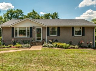305 Wauford Dr, Nashville, TN 37211